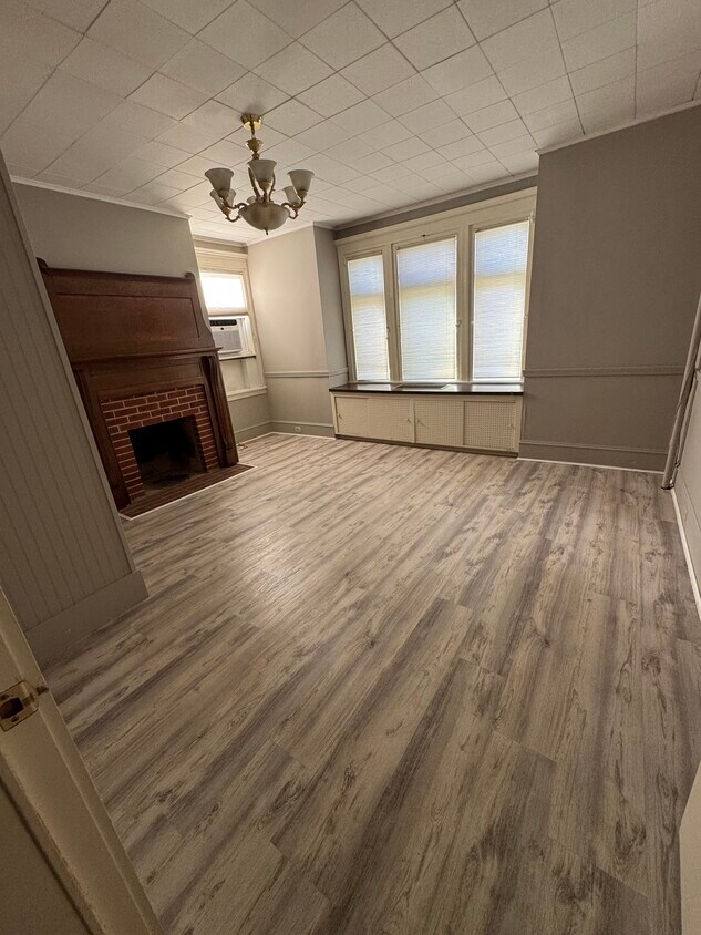 Foto principal - 59 Bartlett Ave