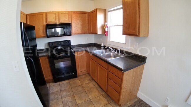 Foto del edificio - 222 5th Ave SW