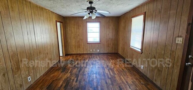 Building Photo - 1207 Ridgeway St