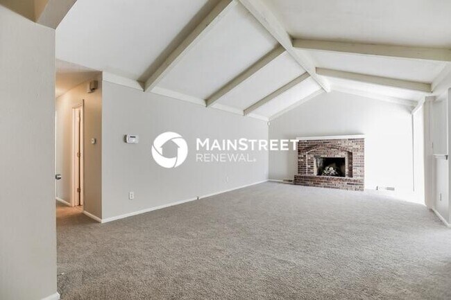 Foto del edificio - 3 Bedroom Pet-Friendly Home in Independenc...