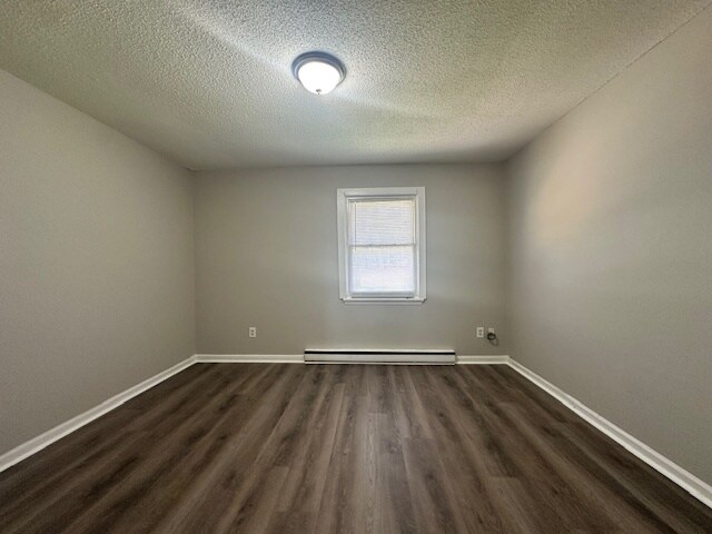 Foto del edificio - 3602 Cannan Forest Dr