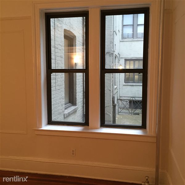 Building Photo - 3619 Ditmars Blvd