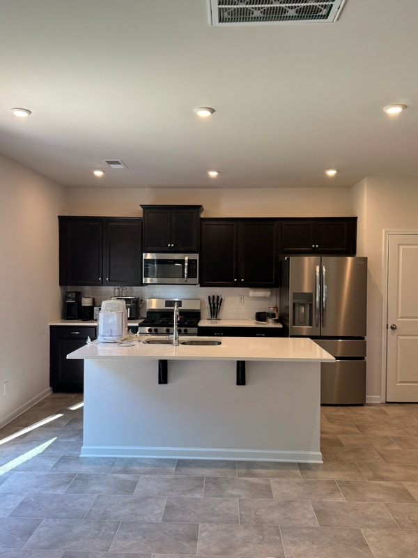 Building Photo - 2937 Parkwest Dr