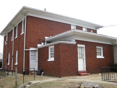 Building Photo - Boutique Apartment Complex