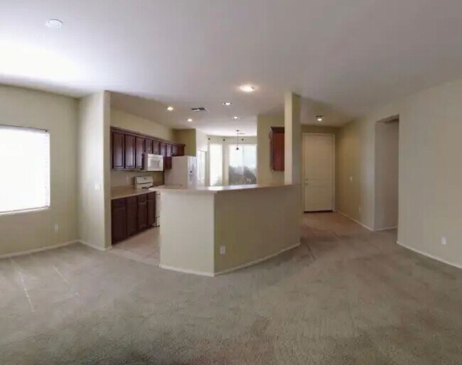 Foto del edificio - 3766 E Shannon St