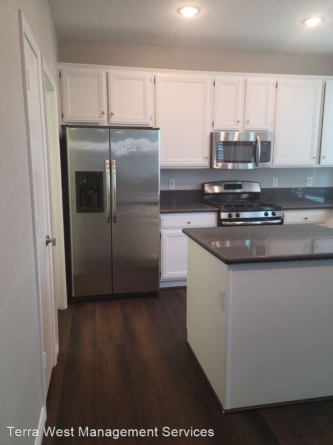 Foto del edificio - 4 br, 2.5 bath House - 553 Jade Cliffs Lane