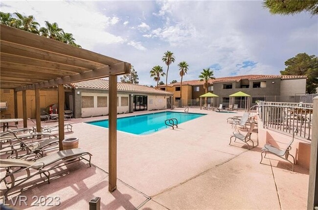 Building Photo - Desert shores community 2nd floor 3 bedroo...