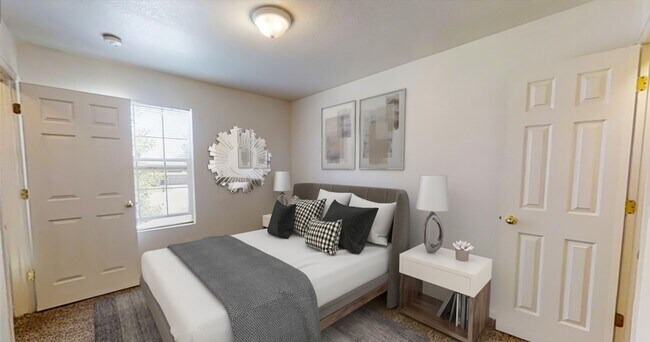 Foto del edificio - Adorable 2 bedroom townhome Available NOW!