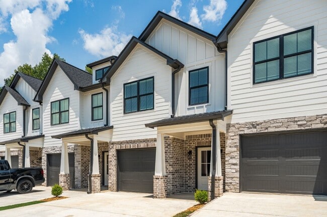 Building Photo - NEW CONSTRUCTION TOWNHOME FOR RENT! 3 BED 2.5 BATH