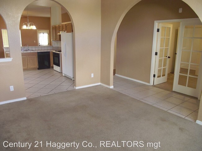 Building Photo - 4 br, 2 bath House - 12416 Jon Evans