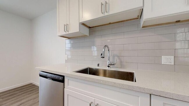 Photo - 7110 1/2-7012 Flight Ave Apartment