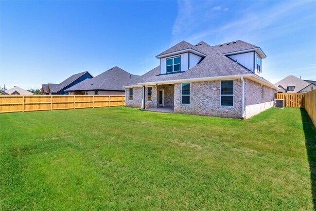 Foto del edificio - 6206 S 59th St