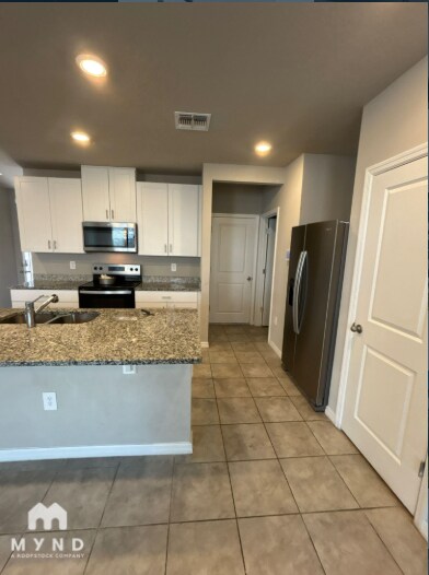 Foto del edificio - 7649 Intrepid Rd