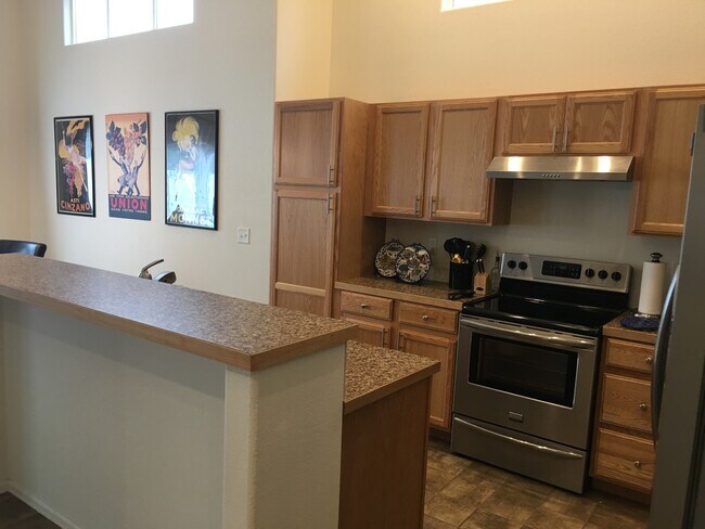 Foto del edificio - Must-see stunning home! Won't last long!