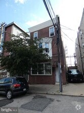 Building Photo - 5118 Rochelle Ave