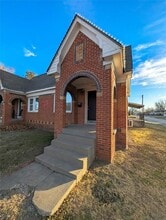 Building Photo - 1500 N Drexel Blvd