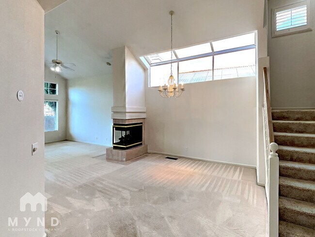 Foto del edificio - 2795 Cherry Hills Dr