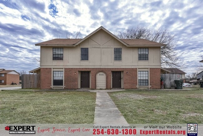 Building Photo - Charming Quad-Plex Near Long Branch Park! Unit A