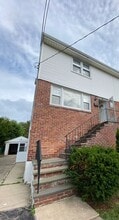 Building Photo - 240 Hoover Rd