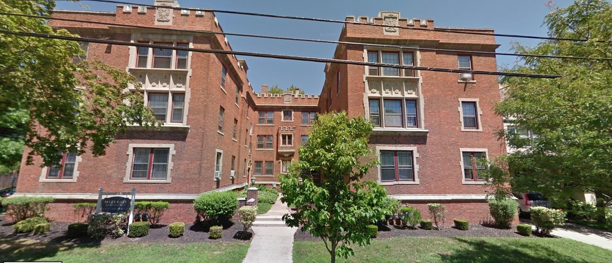 Primary Photo - Matt Kate Apartments