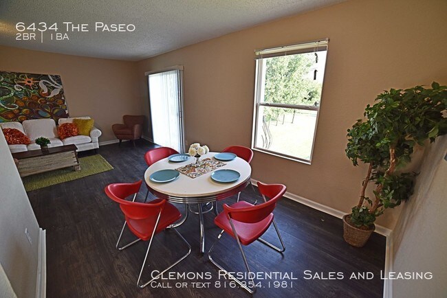 Building Photo - 6434 The Paseo
