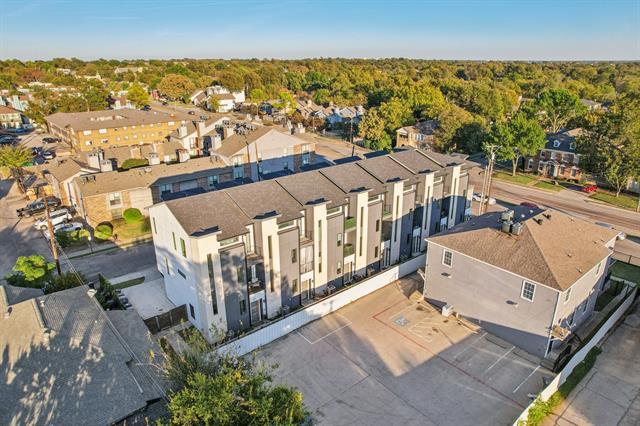 Foto del edificio - 145 N Henderson Ave