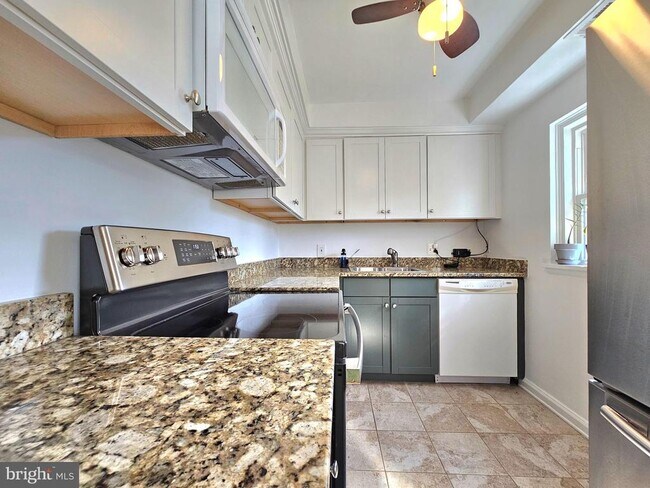 Foto del edificio - 4218 35th St S
