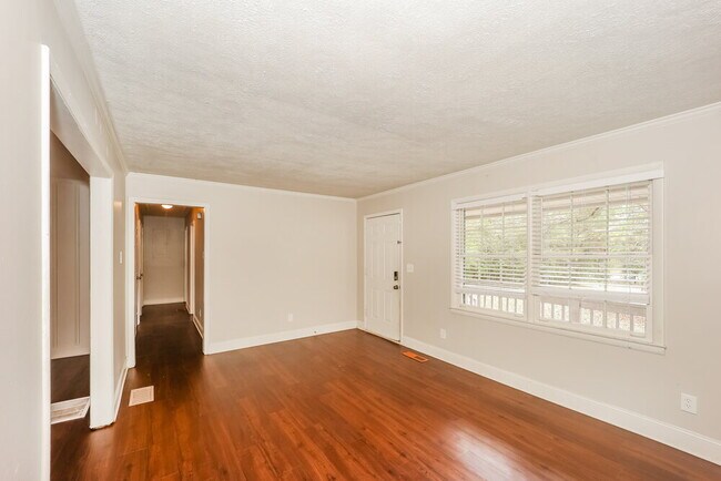 Foto del edificio - 2599 GA-85