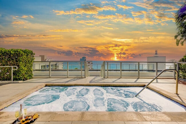 Building Photo - 777 N Ocean Dr
