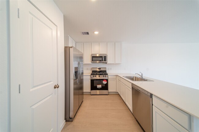Foto del edificio - 6851 Eastern Cottonwood Ln