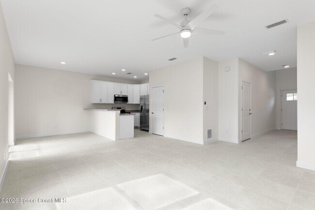Foto del edificio - 195 Dayton Blvd