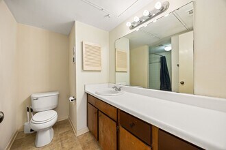 Building Photo - 8517 Hearth Dr