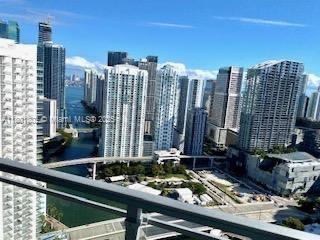 Foto del edificio - 90 SW 3rd St