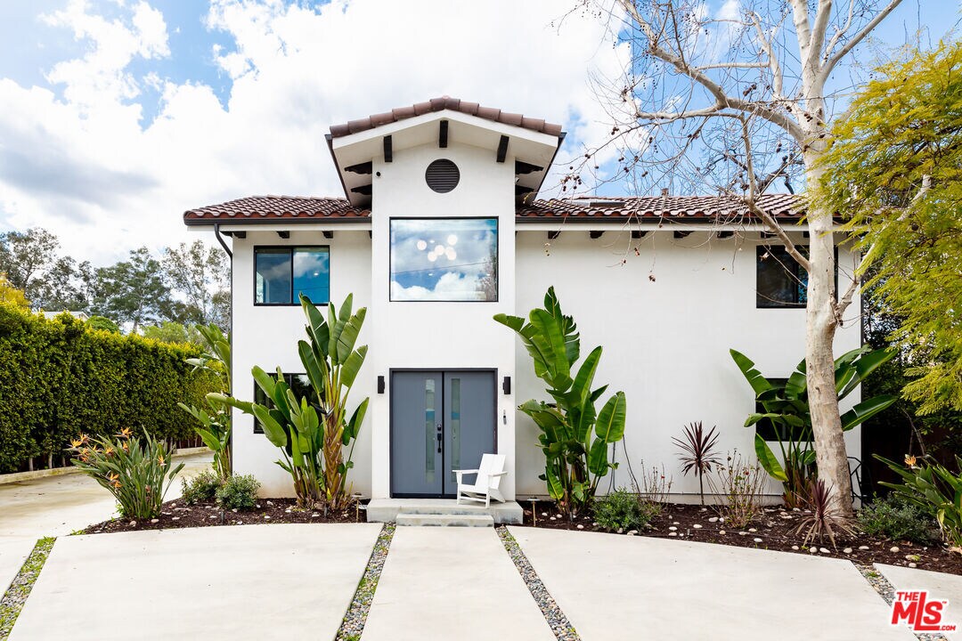 Foto principal - 5727 Shirley Ave