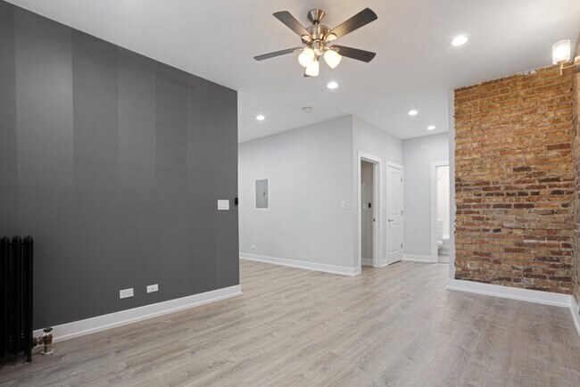 Foto del edificio - 6950 N Wolcott Ave