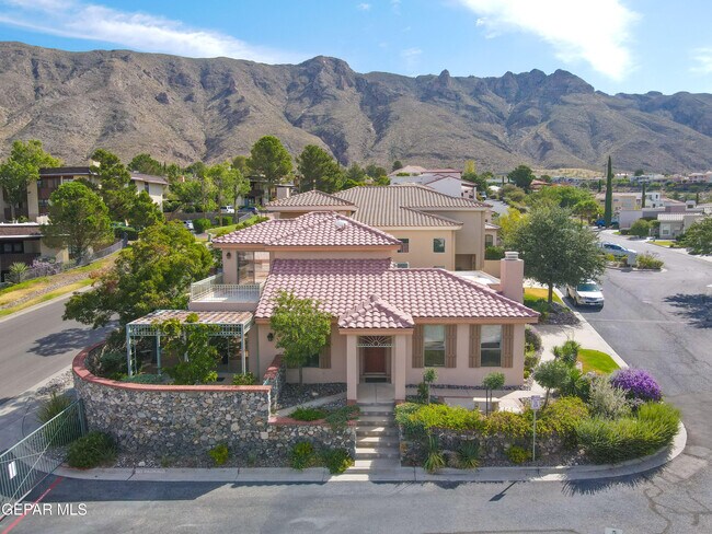 Foto del edificio - 53 Sun Point Ln