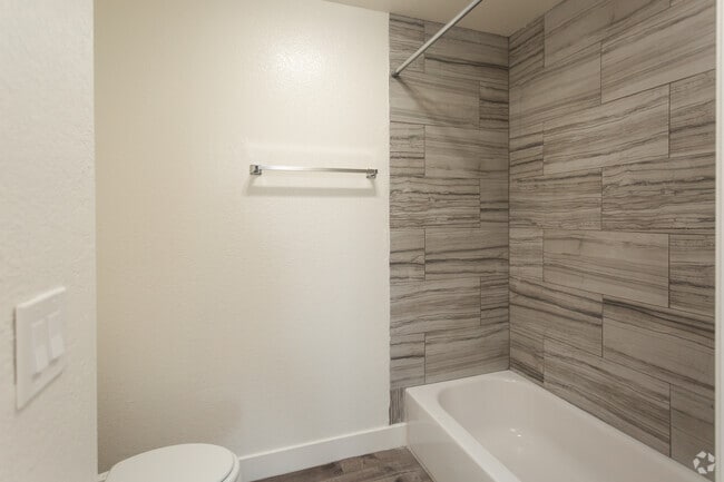 Interior Photo - Marathon Apartments