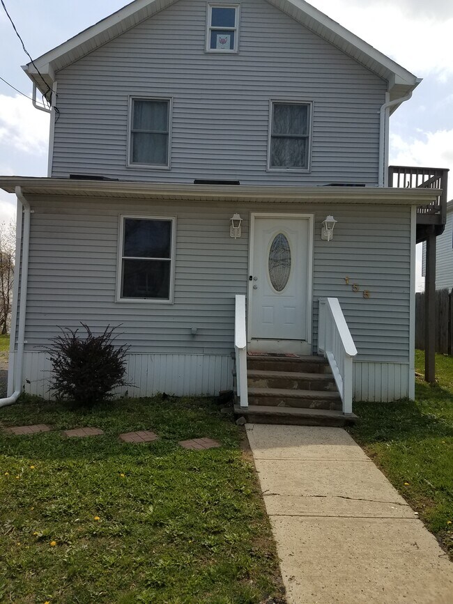 Front - 155 County Rd