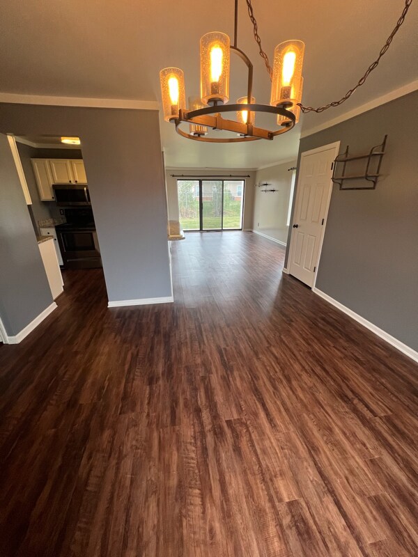 Building Photo - 30537 Hidden Pines Ln