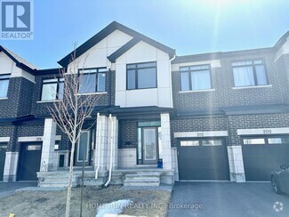 Building Photo - 202 Darjeeling Ave