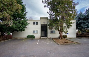Building Photo - 4153 SE 37th Ave