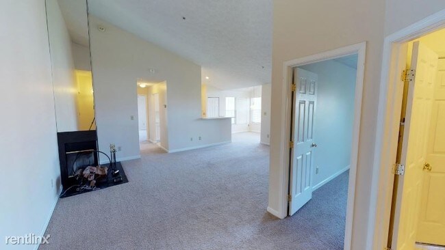 Building Photo - 696 Winding Stream Way