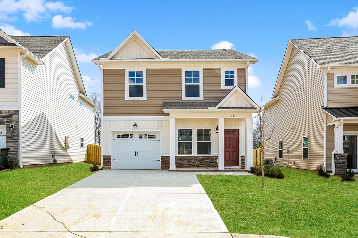 151 Highland Park Ct, Easley, SC House Rental in Easley, SC