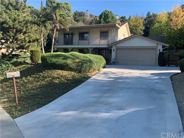 Building Photo - 3250 Dulzura Dr