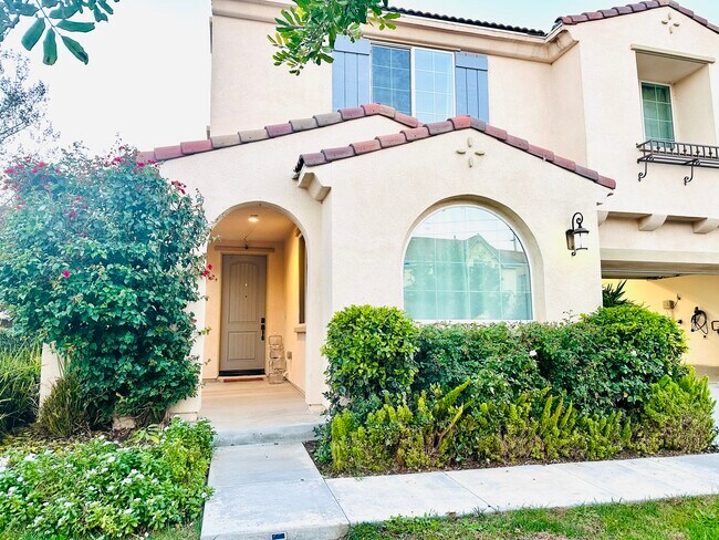 Foto del edificio - 15770 Myrtlewood Ave