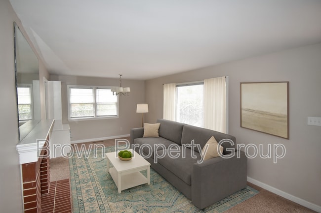 Foto del edificio - 1813 Catawba St