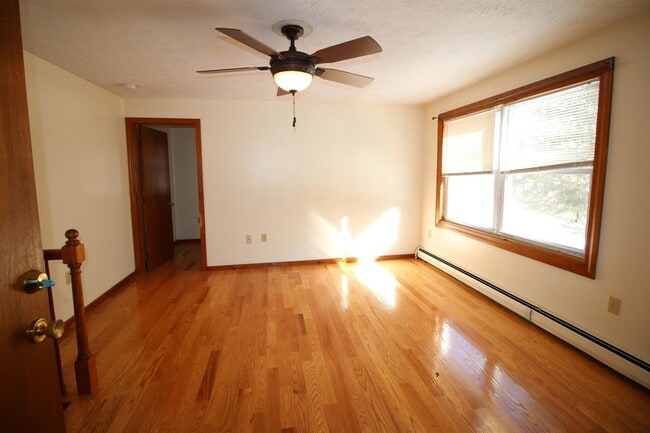 Building Photo - 76 Franklin St