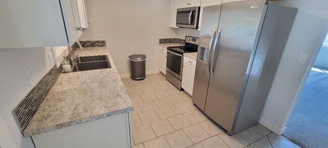 Foto del edificio - 8066 W Hummel Dr