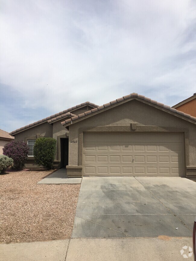 Sundial West Apartments for Rent El Mirage, AZ 4 Rentals