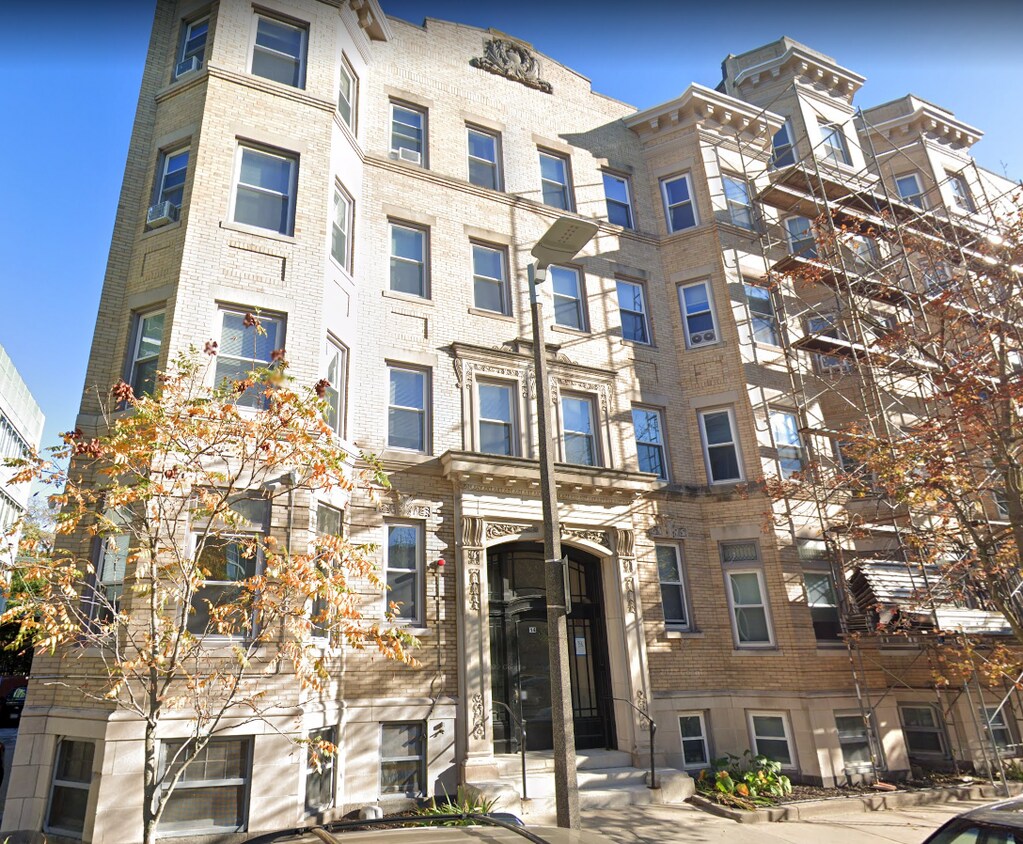 Primary Photo - 14 Palace Rd